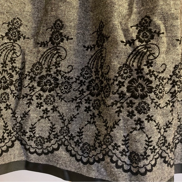 Grey wool-blend skirt - Picture 2 of 4